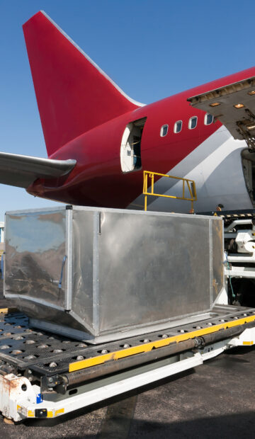 loading cargo plane